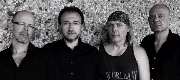 Stephan Kießling und seine Band "Open Range" spielen im Museumshof