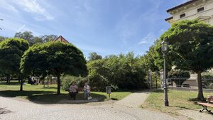 Bild vergr&ouml;&szlig;ern: Ansicht 34_Dr.-W.-K&uuml;lz-Platz mit Blick aufs Rondell