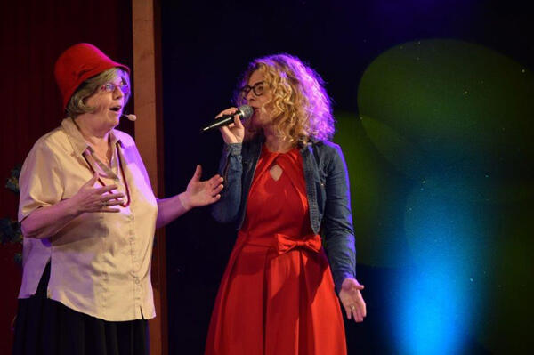 Josefine Lemke und  Diana Altenburg